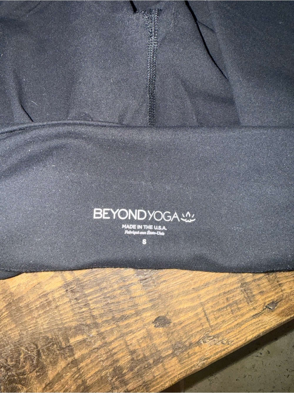Beyond Yoga women’s Black shorts- Solid Black